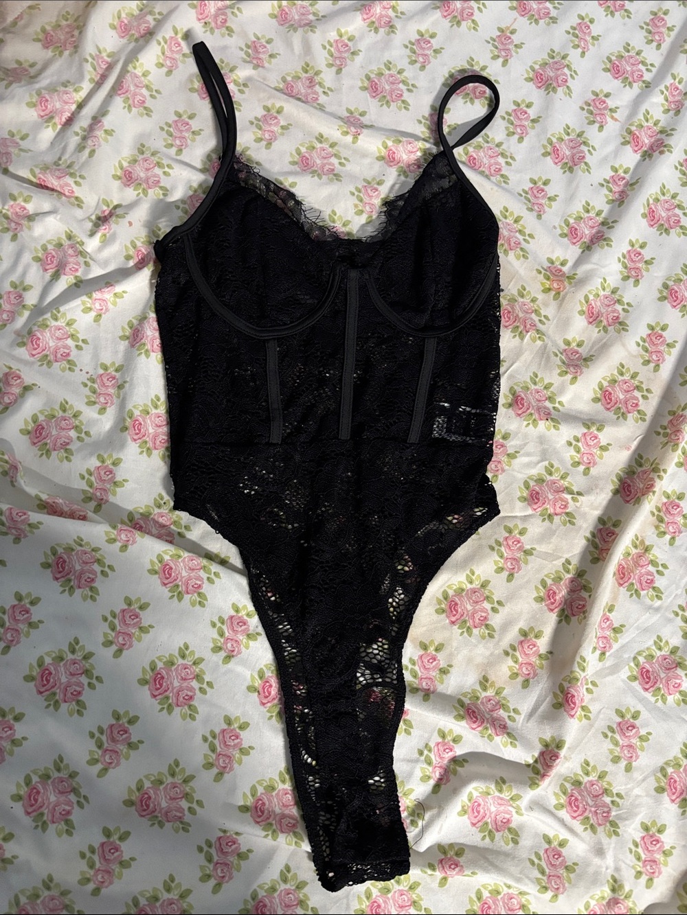 SHEIN Black lace bodysuit 🖤